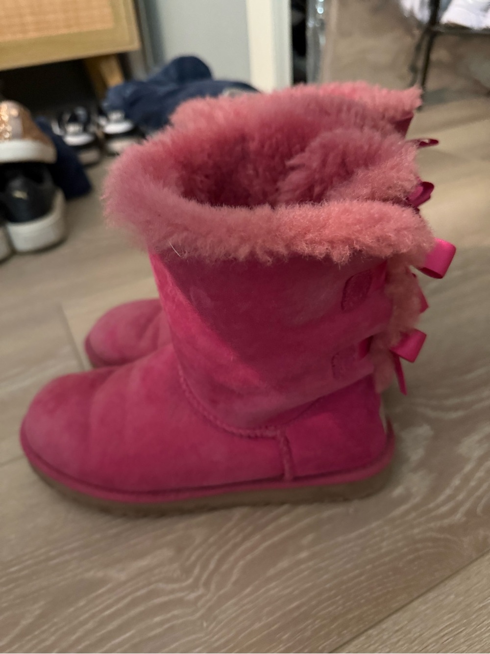 UGG Pink Shearling Winter Boots - Picture 2 of 4